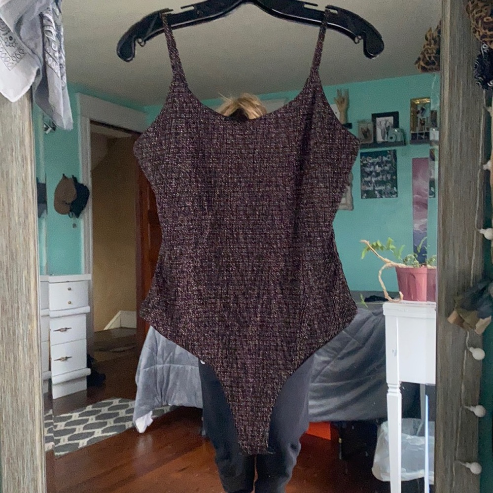 Windsor bodysuit size medium/large multi color